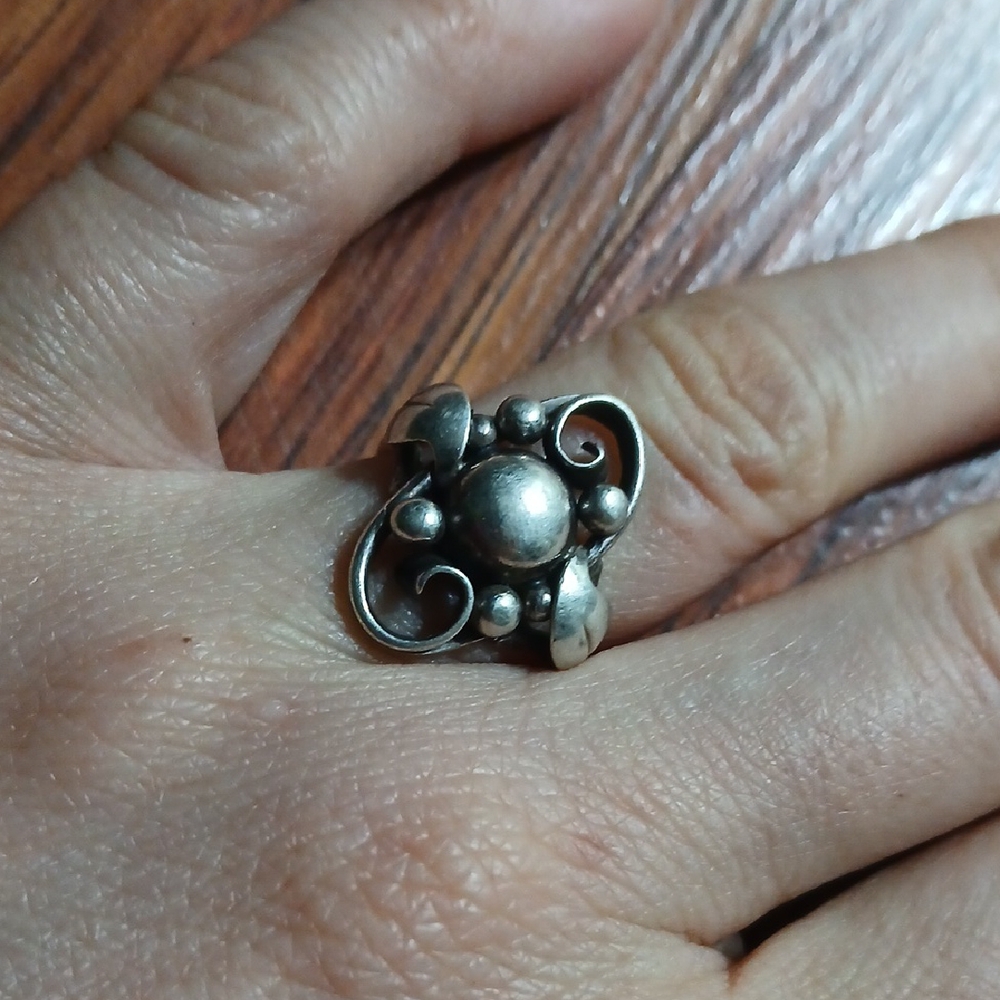 Ring